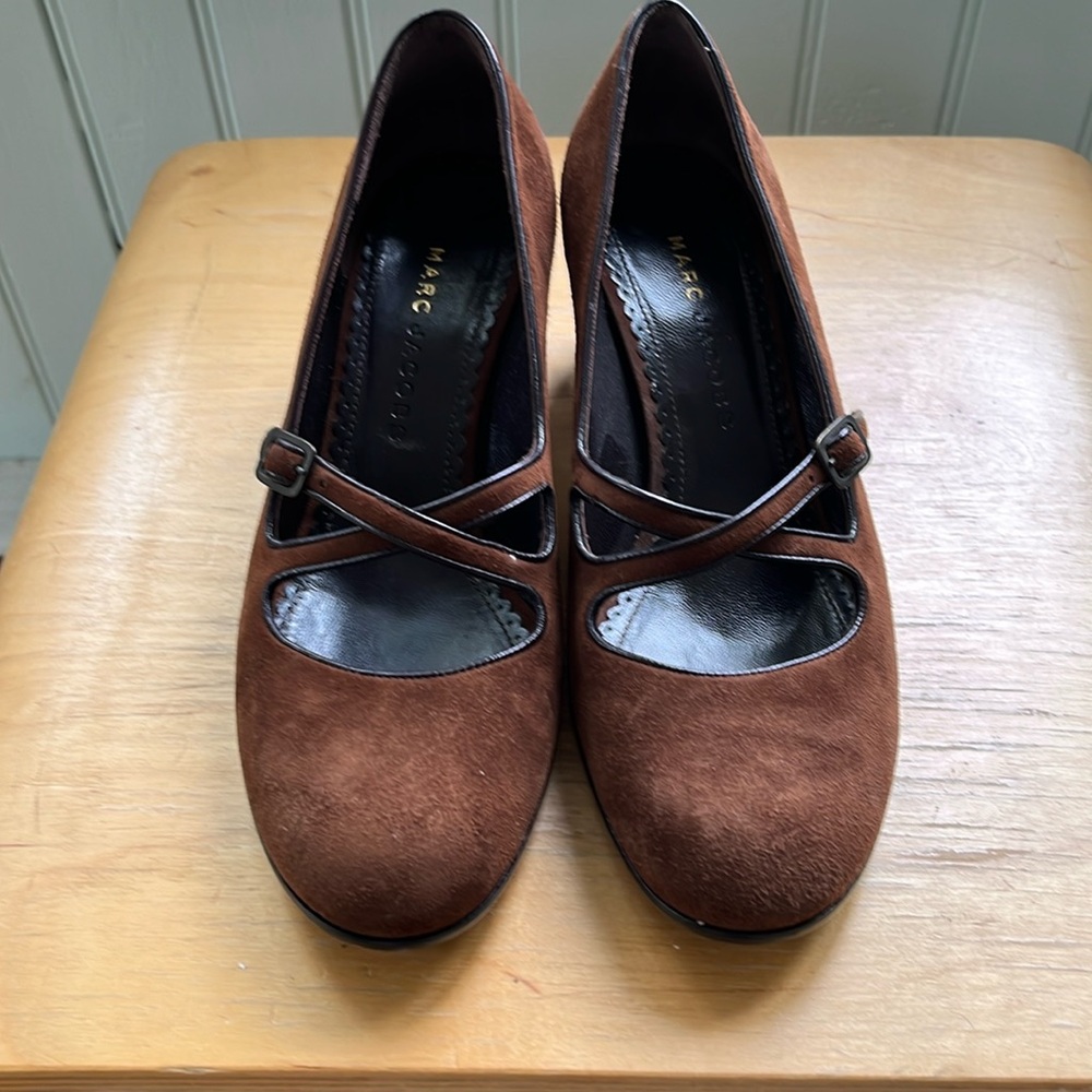 Marc Jacobs, brown suede, round toe, block heel, 6